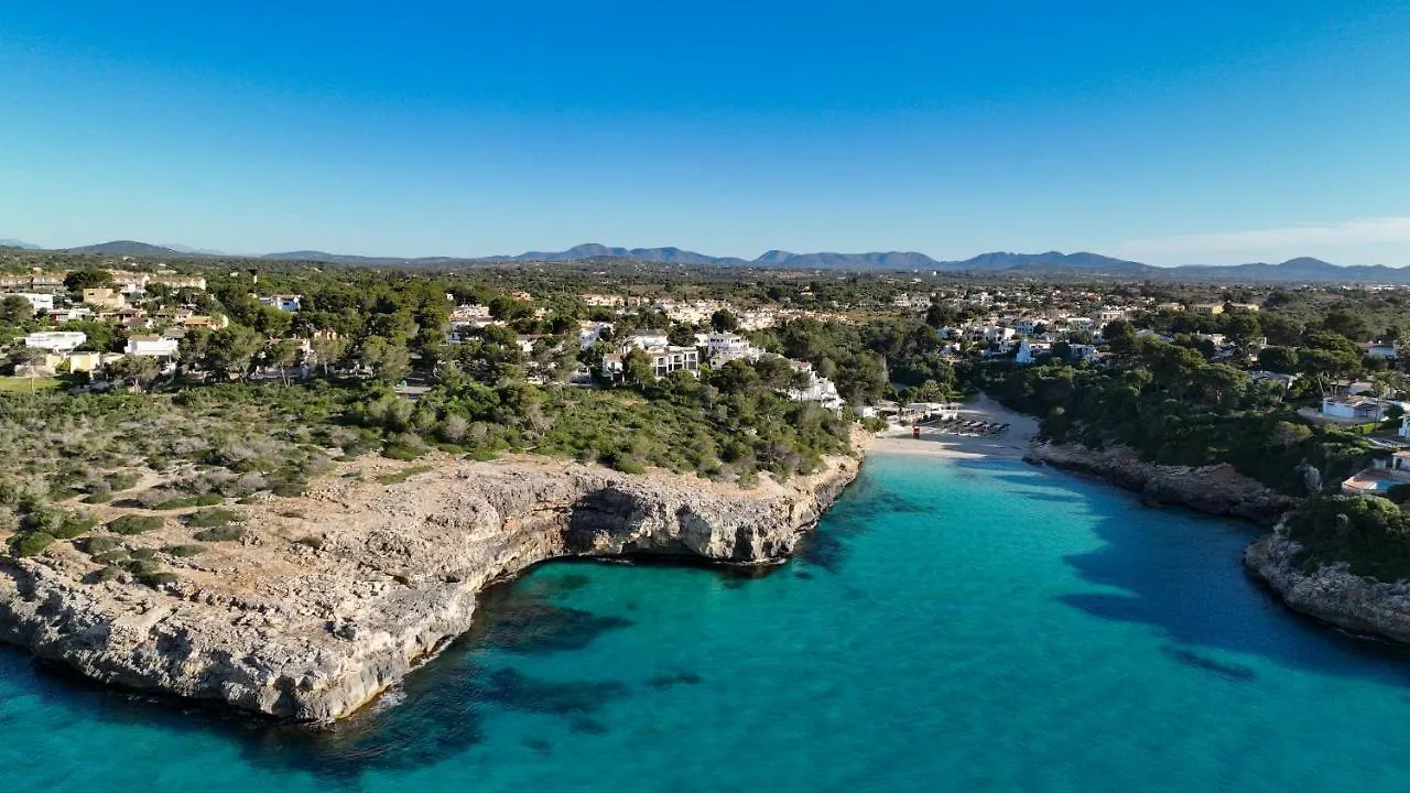 ***  Hotel Flipflop Cala Mandia Cala Mandia  Spagna